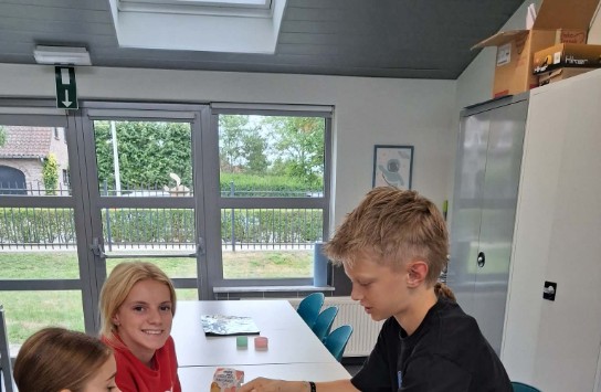  (vergroot foto)