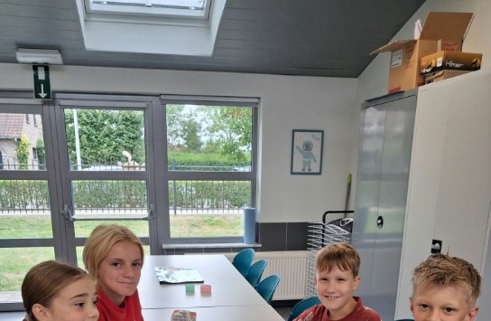  (vergroot foto)